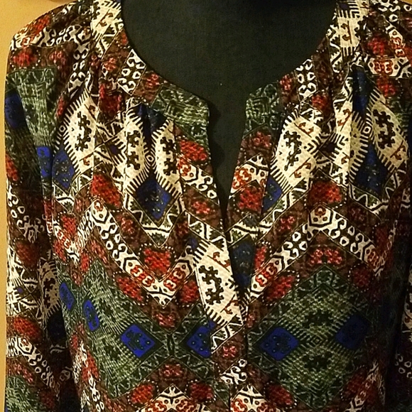 Zach & Rachel Blouse - Picture 2 of 6